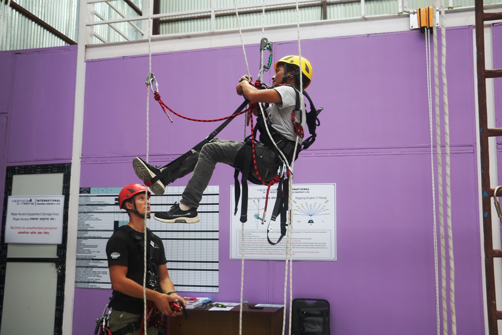 Rope Access in Nepal EASYNEPAL Tours, Culture, Trekking, Activities